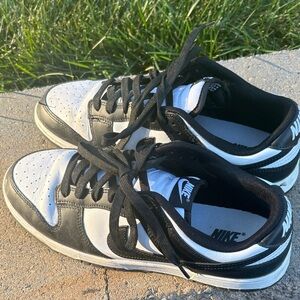 Nike Men's Classic Black and White Pandas Sneakers